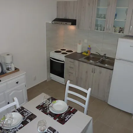 Wells Apartment